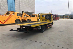 永和非事故拖车